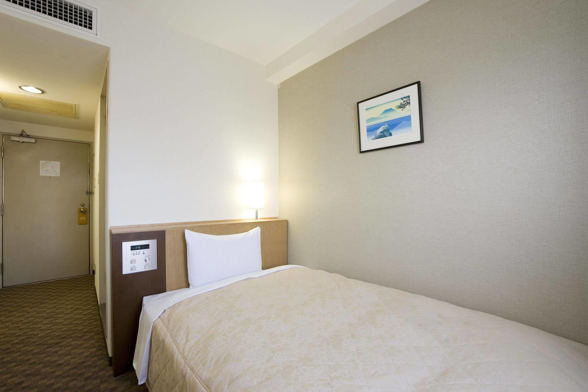 Unizo Inn Tokyo Asakusa Екстериор снимка