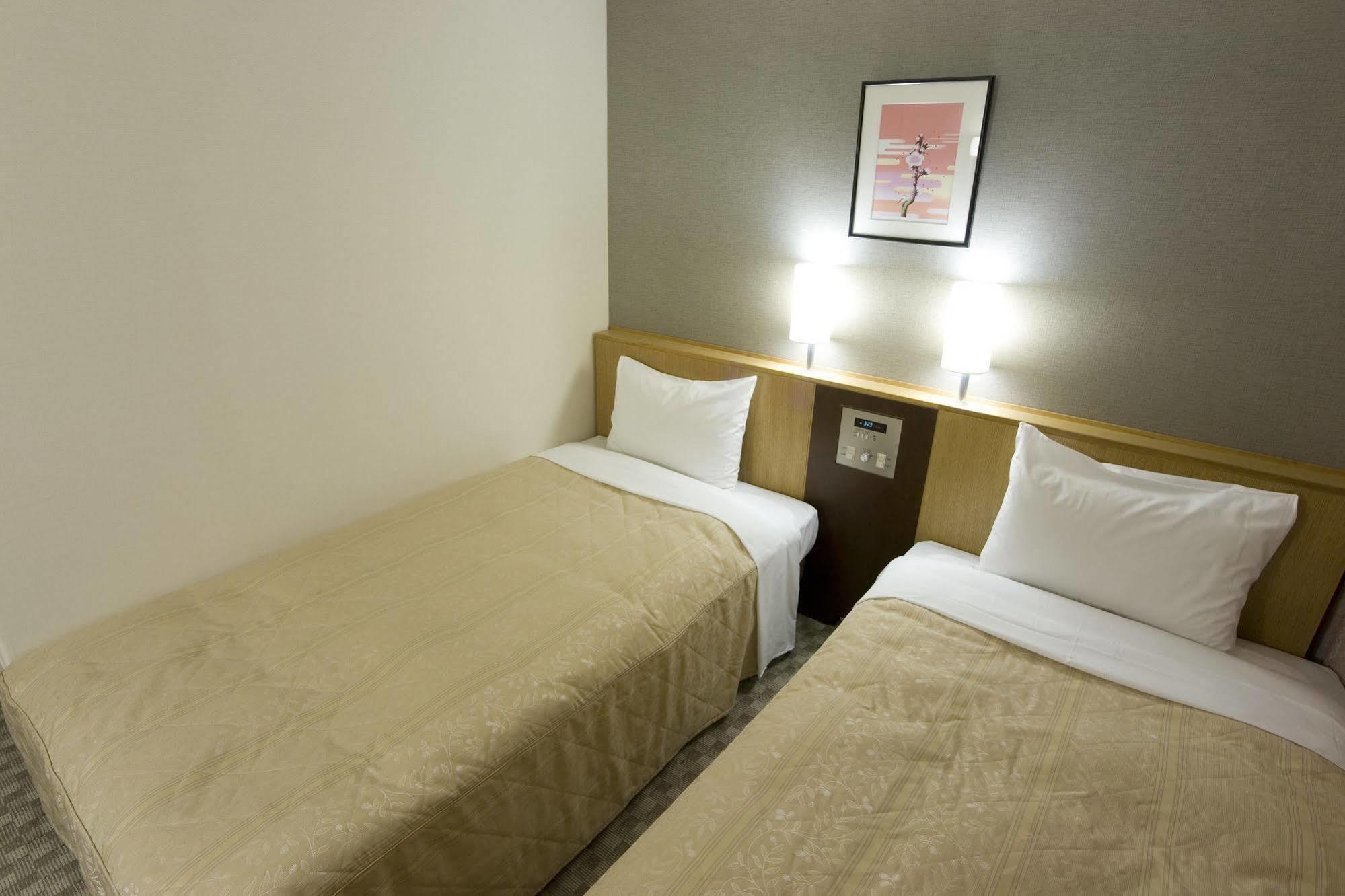 Unizo Inn Tokyo Asakusa Екстериор снимка