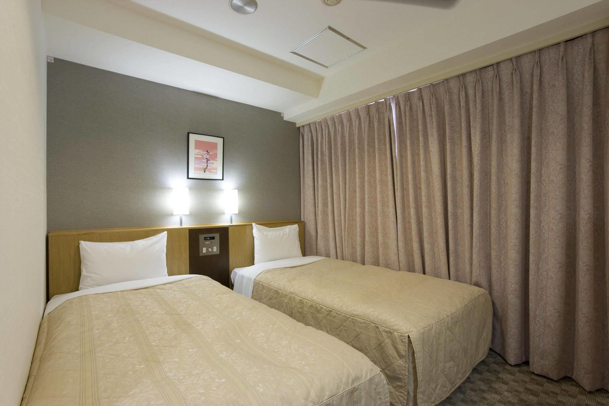 Unizo Inn Tokyo Asakusa Екстериор снимка